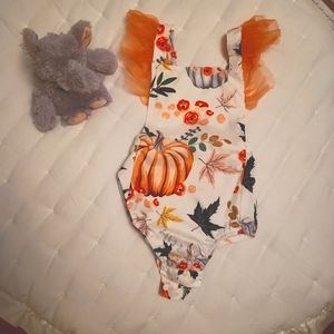 Adorable fall outfit